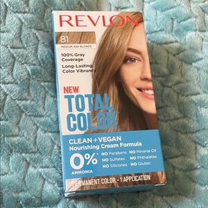 Revlon Total Color 81 Medium Ash Blonde Hair Dye